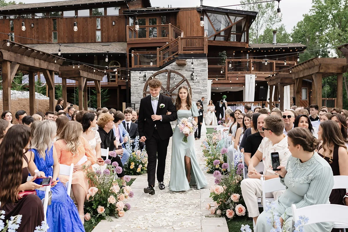 Upstate SC Wedding Venues: Greenville, Spartanburg & Beyond 6 Wedding ceremony with guests and flowers