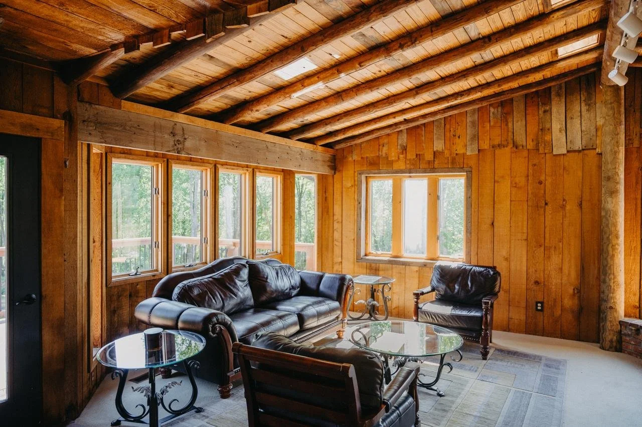 What's Included in a Wedding Venue Rental? (And What's Not) 5 Wedding weekend lodging for guests near Greenville Spartanburg SC